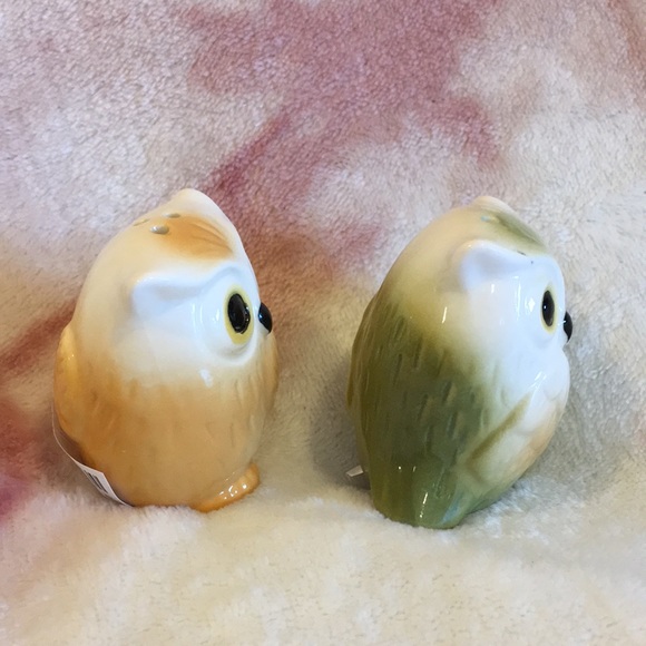 Owl Salt & Pepper Shaker Set of Two NWT ceramic - Picture 6 of 9